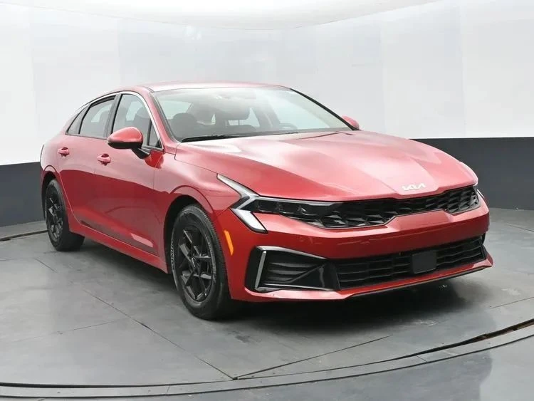 2025 Kia Optima/K5 - Image 2 of 12
