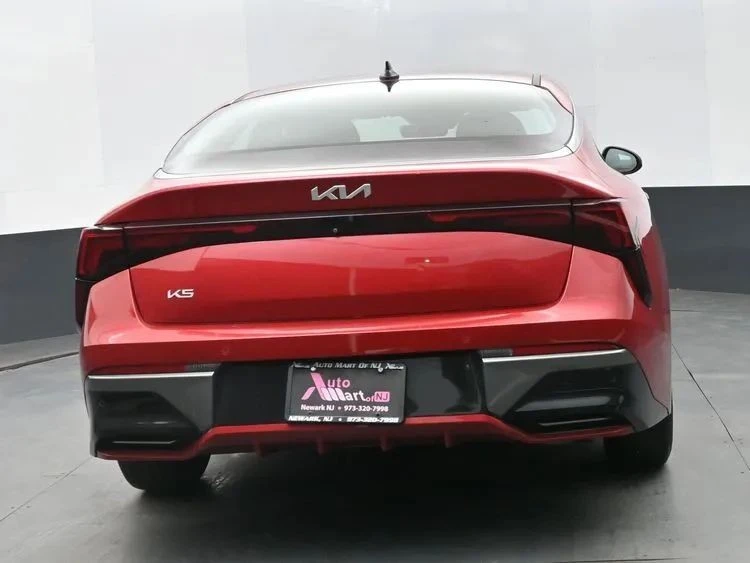 2025 Kia Optima/K5 - Image 8 of 12