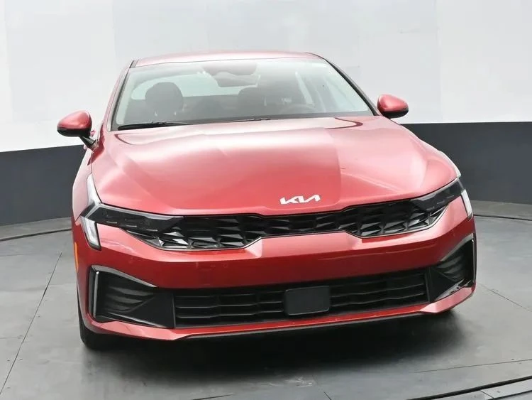 2025 Kia Optima/K5 - Image 3 of 12