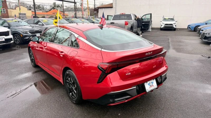 2025 Kia Optima/K5 - Image 5 of 12