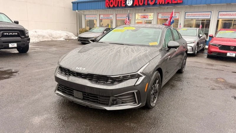 2025 Kia Optima/K5 - Image 4 of 12