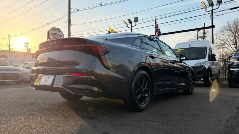 2025 Kia Optima/K5 - Image 9 of 12