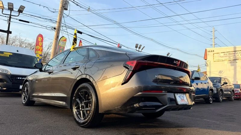 2025 Kia Optima/K5 - Image 8 of 12
