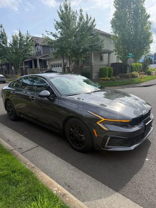 2025 Kia Optima/K5 - Image 2 of 15