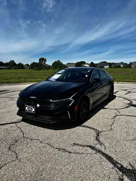 2025 Kia K5 LXS Sedan 4D
