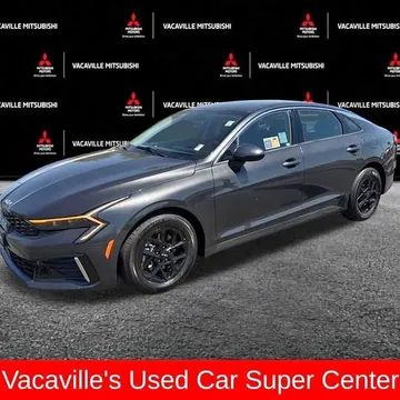 2025 Kia K5 LXS