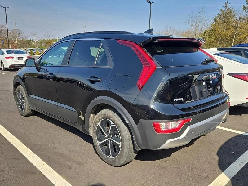 2025 Kia Niro - Image 3 of 4