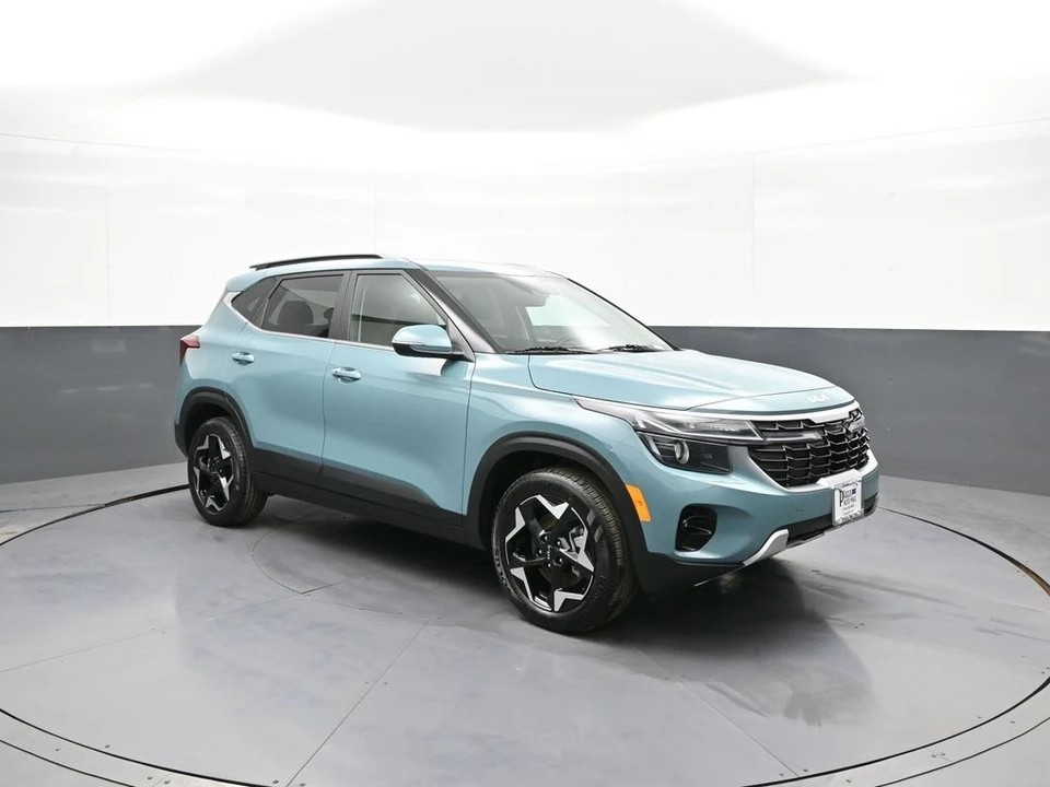 2025 Kia Seltos - Image 4 of 21