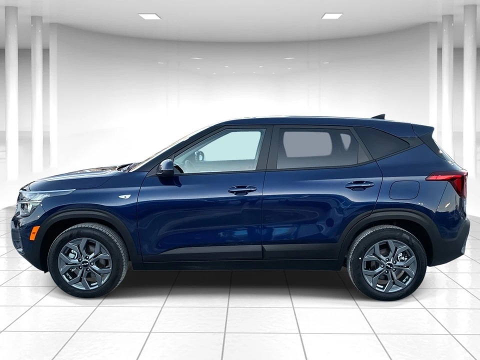 2025 Kia Seltos - Image 4 of 21