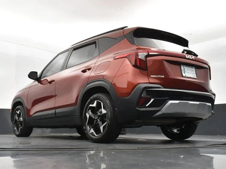 2025 Kia Seltos - Image 12 of 12