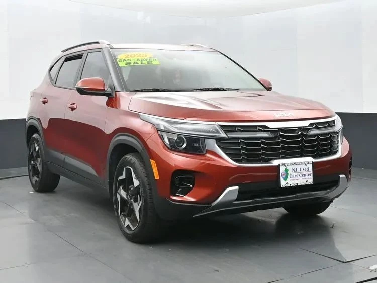 2025 Kia Seltos - Image 2 of 12