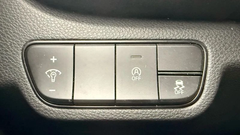 2025 Kia Seltos - Image 12 of 12