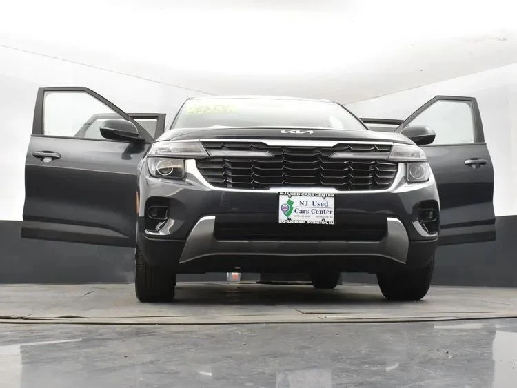 2025 Kia Seltos - Image 11 of 12