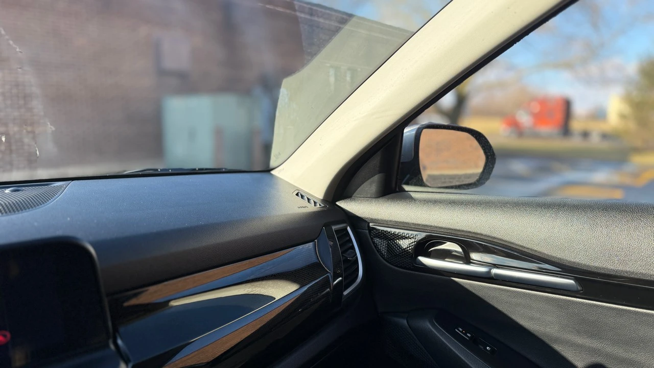 2025 Kia Seltos - Image 19 of 21