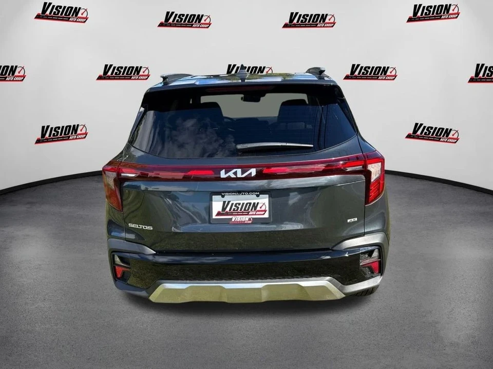 2025 Kia Seltos - Image 6 of 12