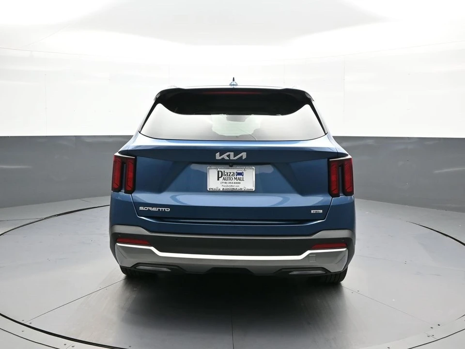 2025 Kia Sorento - Image 7 of 12