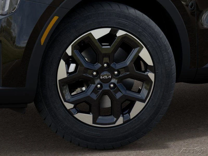 2025 Kia Sorento - Image 9 of 12