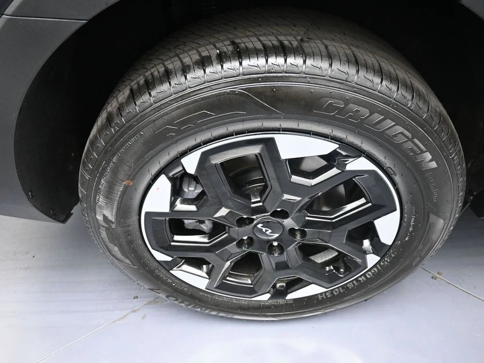 2025 Kia Sorento - Image 12 of 12