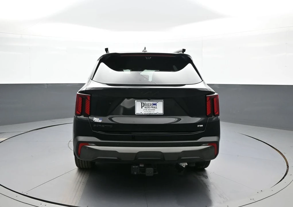 2025 Kia Sorento - Image 7 of 21