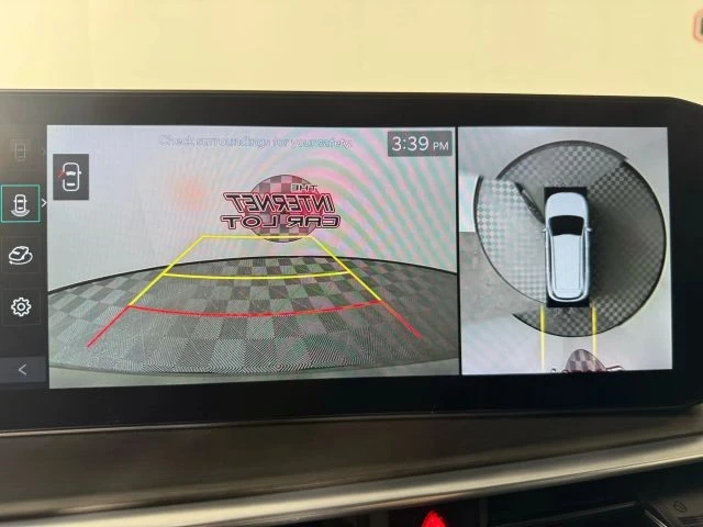 2025 Kia Sorento - Image 18 of 21