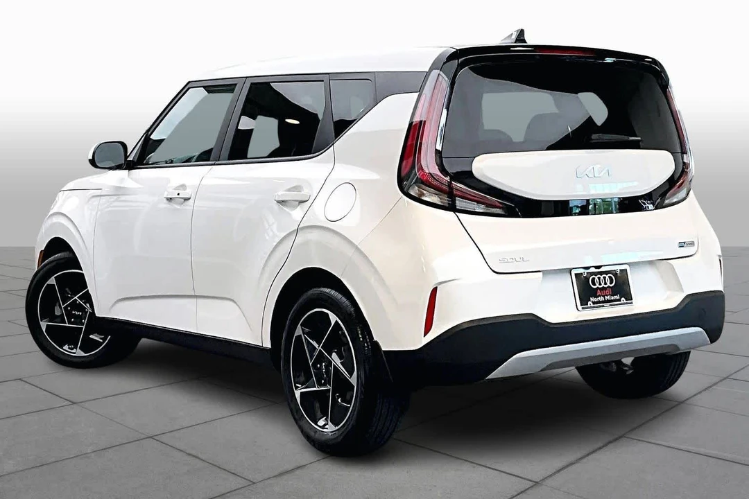 2025 Kia Soul - Image 12 of 12
