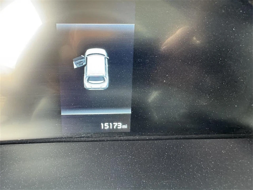 2025 Kia Soul - Image 10 of 15