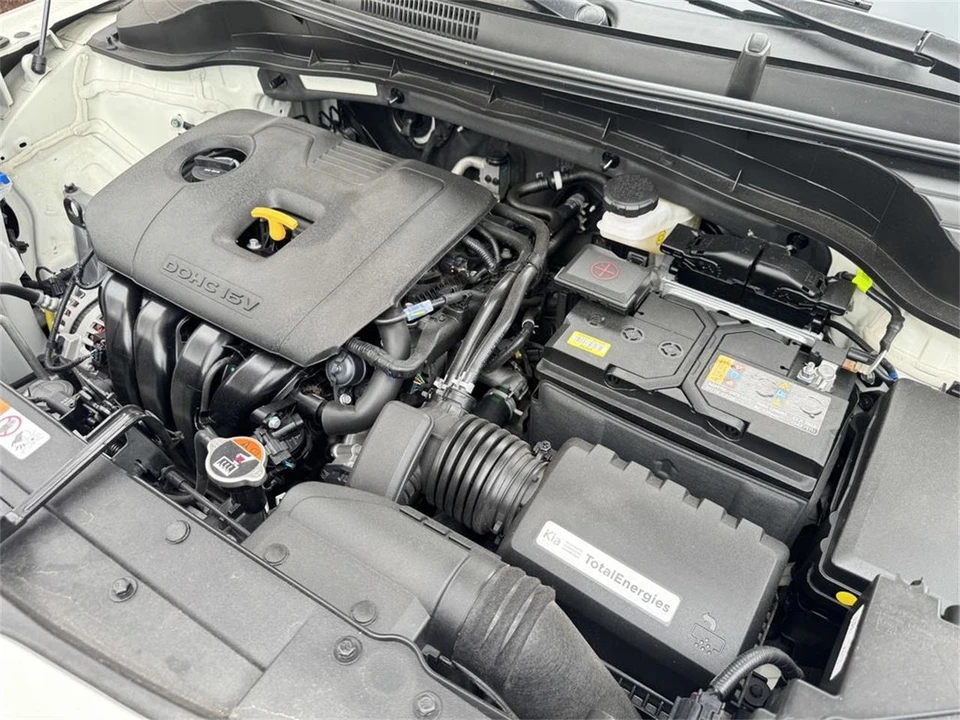 2025 Kia Soul - Image 16 of 16
