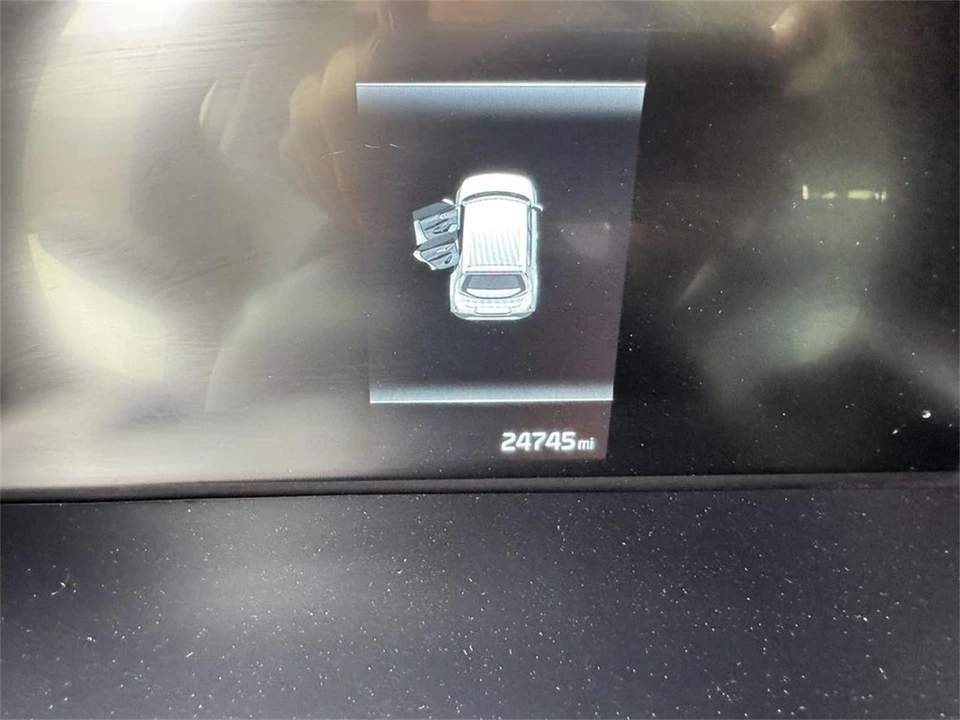 2025 Kia Soul - Image 11 of 16