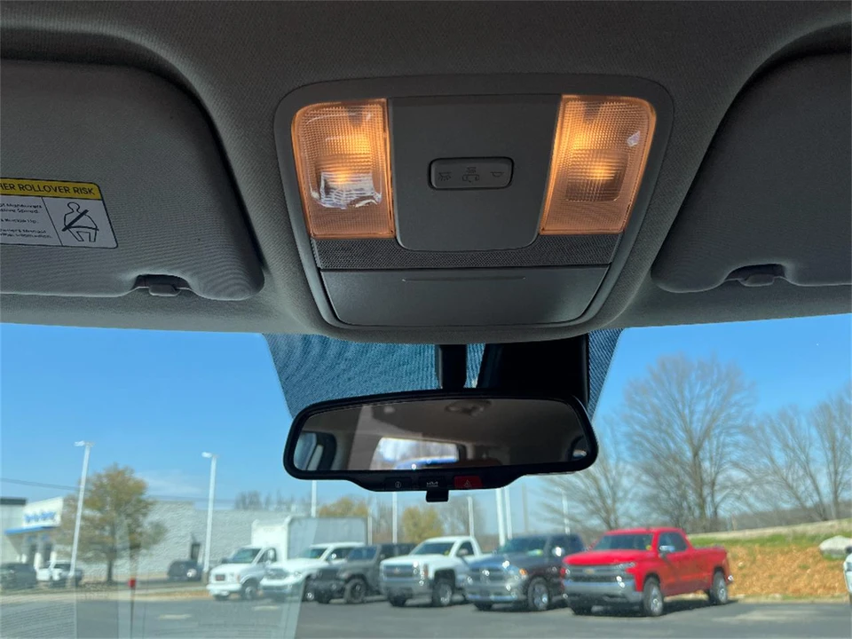 2025 Kia Soul - Image 28 of 31