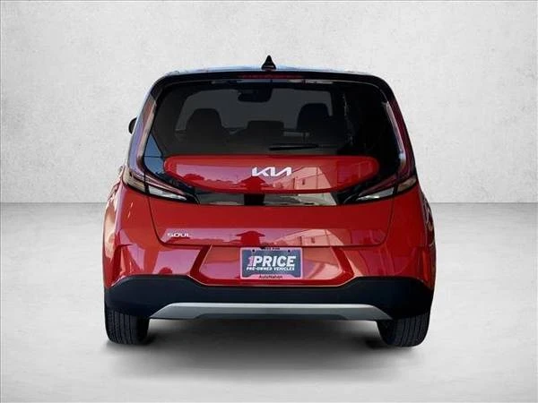 2025 Kia Soul - Image 8 of 21