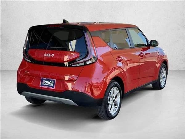 2025 Kia Soul - Image 6 of 21