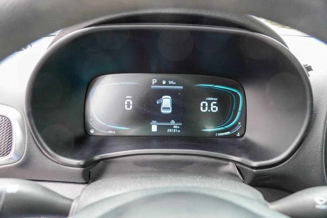2025 Kia Soul - Image 13 of 21