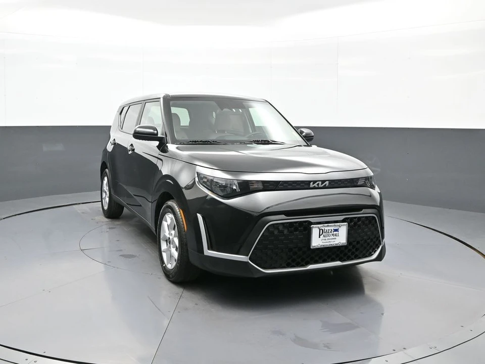 2025 Kia Soul - Image 3 of 21