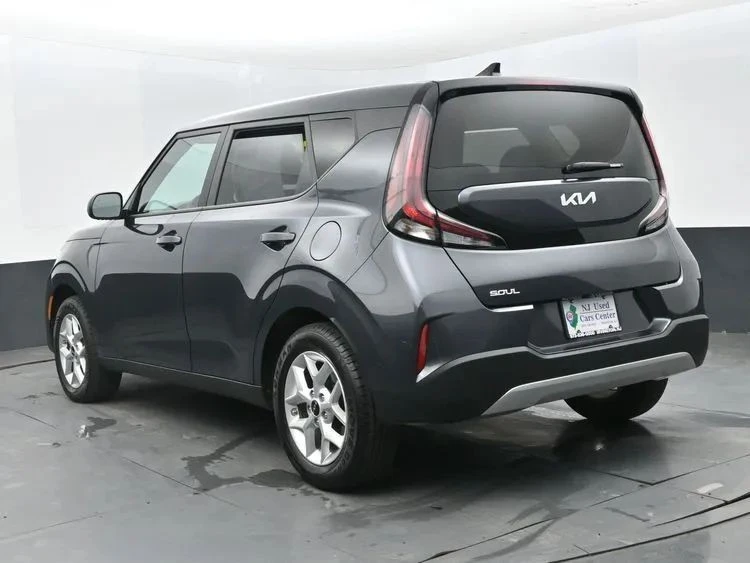 2025 Kia Soul - Image 9 of 12