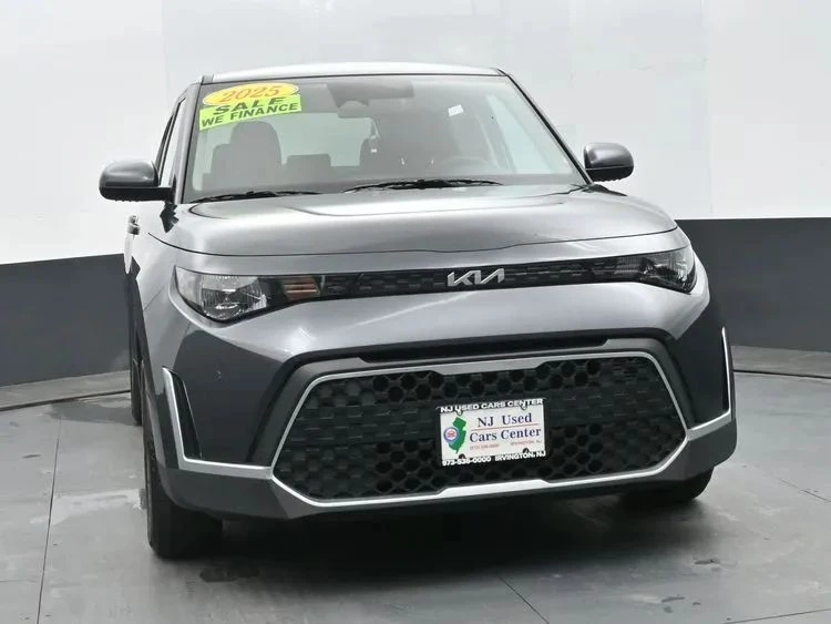 2025 Kia Soul - Image 3 of 12