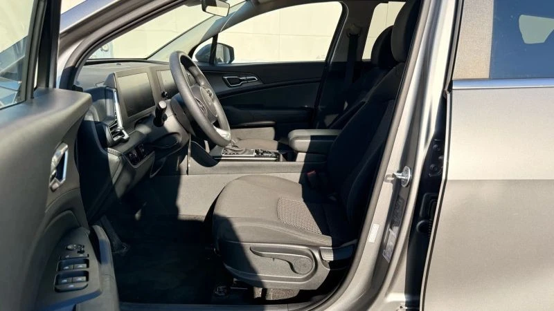 2025 Kia Sportage - Image 12 of 12