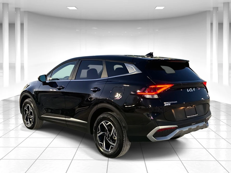 2025 Kia Sportage - Image 5 of 21