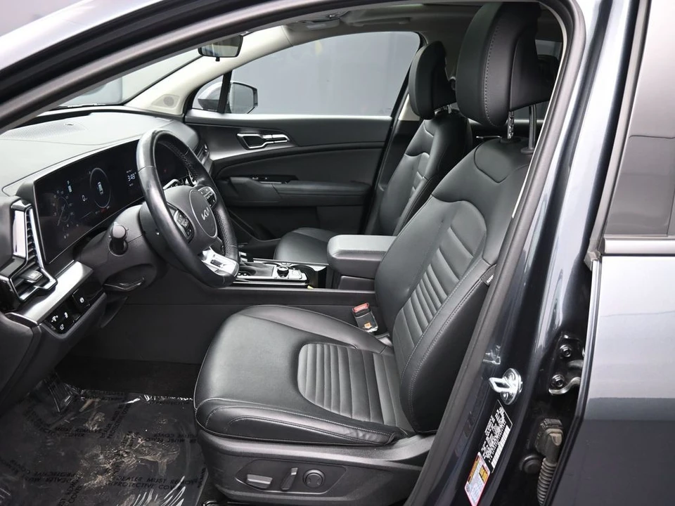 2025 Kia Sportage - Image 19 of 21