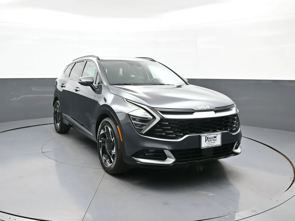 2025 Kia Sportage - Image 3 of 21