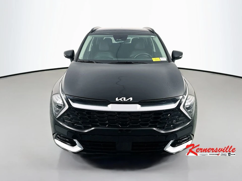 2025 Kia Sportage - Image 2 of 24
