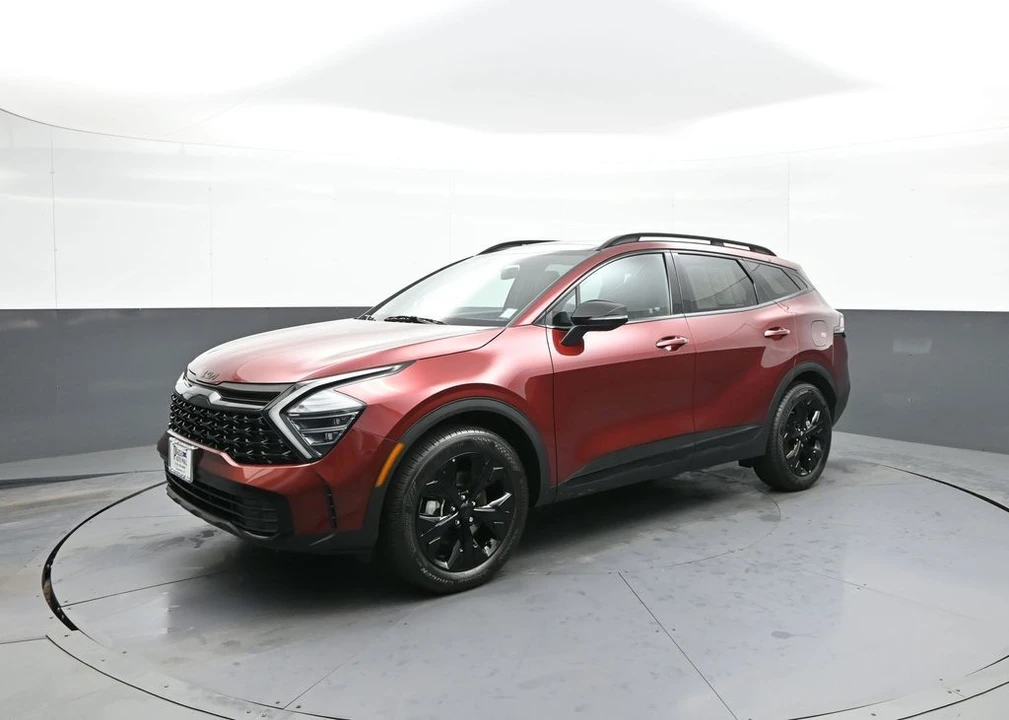 2025 Kia Sportage - Image 10 of 21