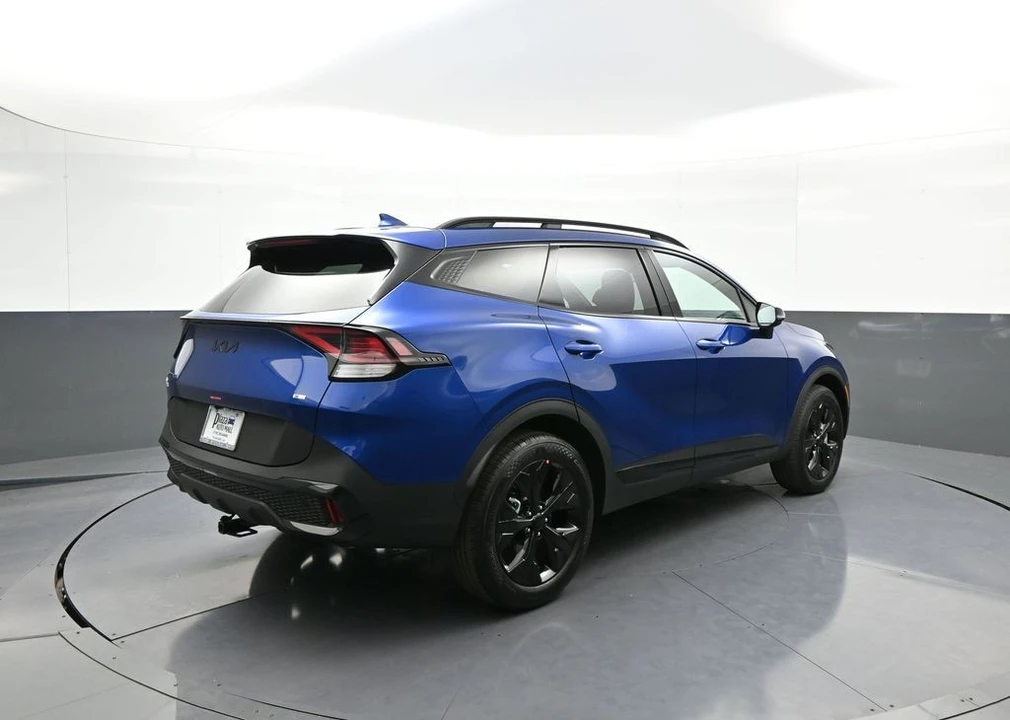 2025 Kia Sportage - Image 6 of 12