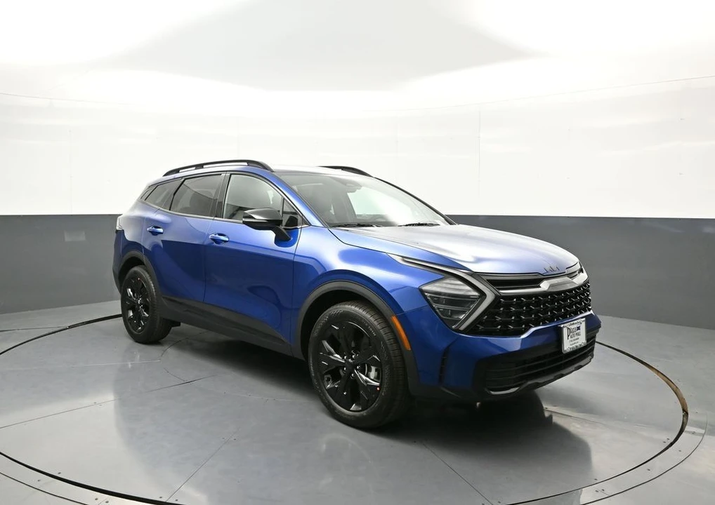 2025 Kia Sportage - Image 4 of 12