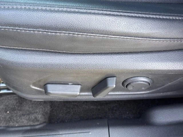 2025 Kia Sportage - Image 19 of 21