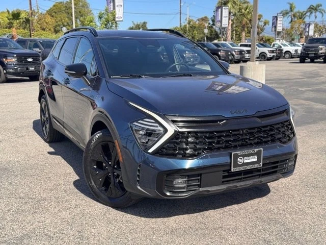 2025 Kia Sportage - Image 2 of 12