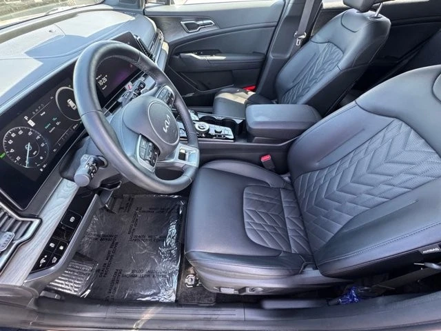 2025 Kia Sportage - Image 18 of 21
