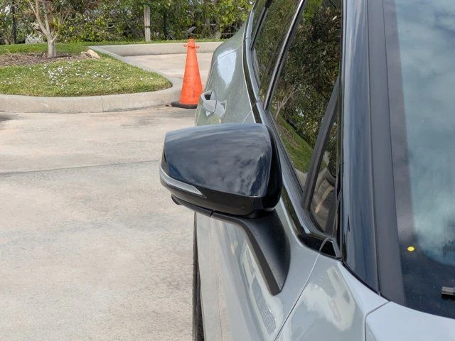 2025 Kia Sportage - Image 8 of 21