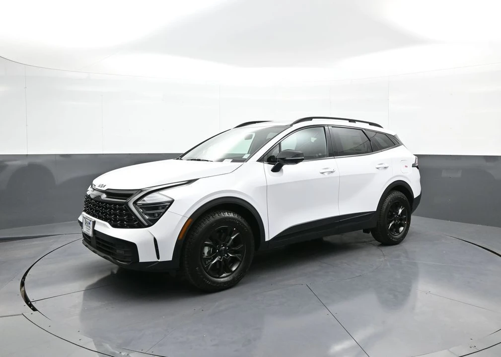 2025 Kia Sportage - Image 10 of 21