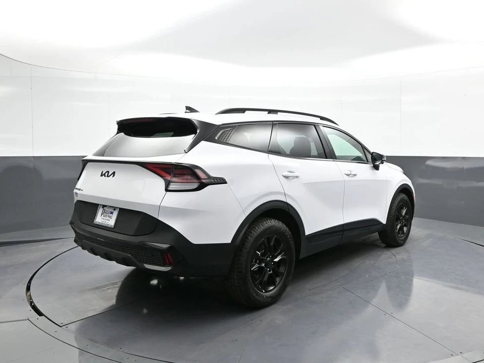 2025 Kia Sportage - Image 6 of 21