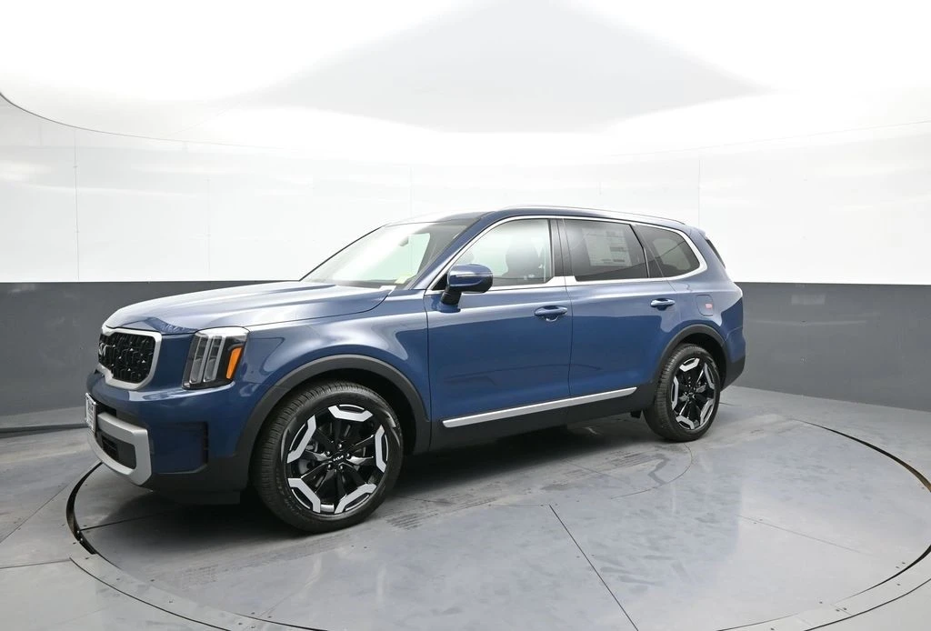 2025 Kia Telluride - Image 10 of 12